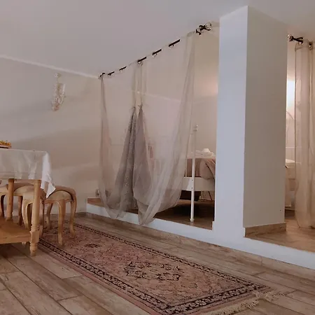 Lady Of Dreams - Acquario - Centro Storico - Palazzo Nobiliare Apartmán *