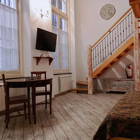 Lady Of Dreams - Acquario - Centro Storico - Palazzo Nobiliare Apartmán