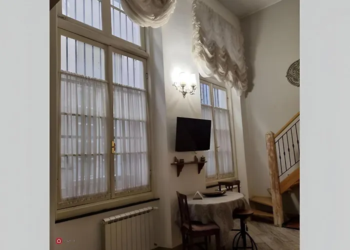 Lady Of Dreams - Acquario - Centro Storico - Palazzo Nobiliare Apartmán Janov